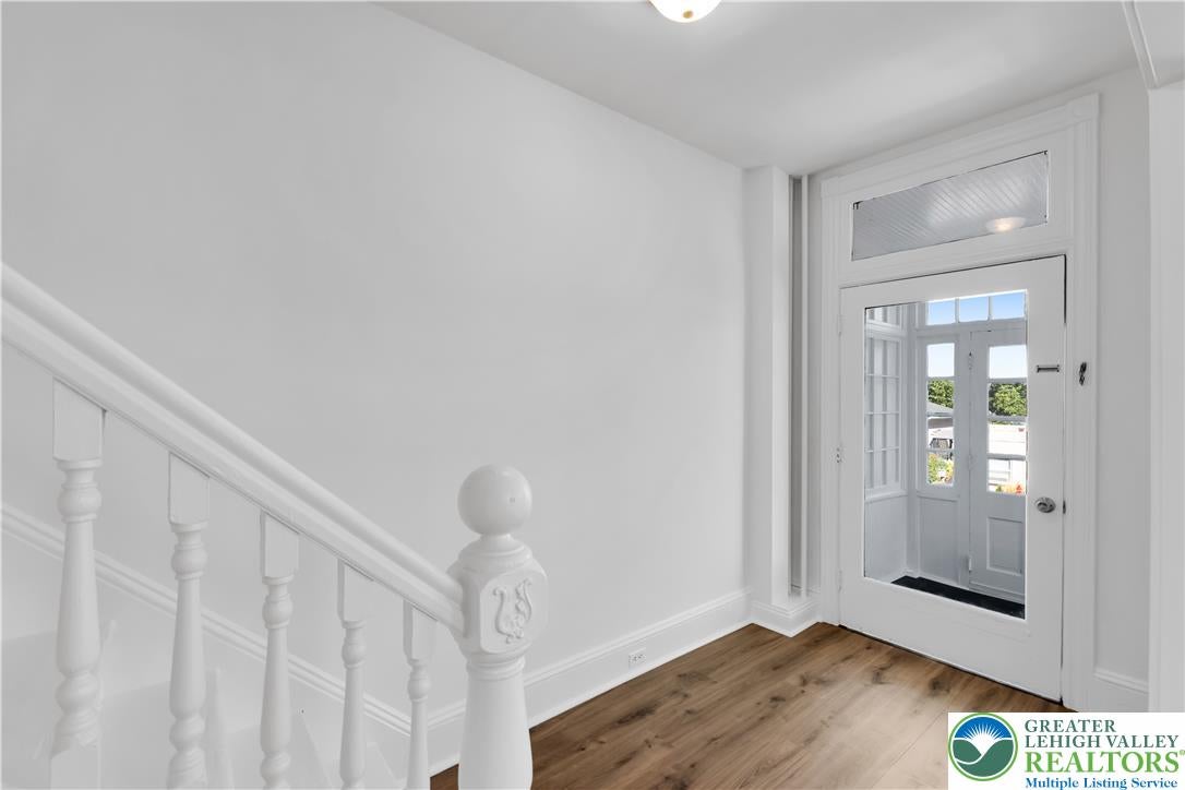 200 N 7th Street