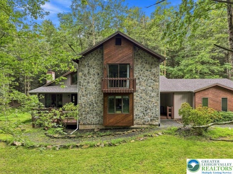 Homes For Sale - 184 Sir Bradford Road<br/> Monroe County, Tobyhanna Twp, PA 18610