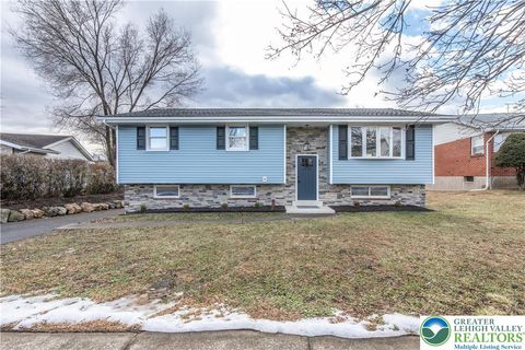 Photo of 1453 Stanford Road, Bethlehem, PA 18018 (MLS # 770204)