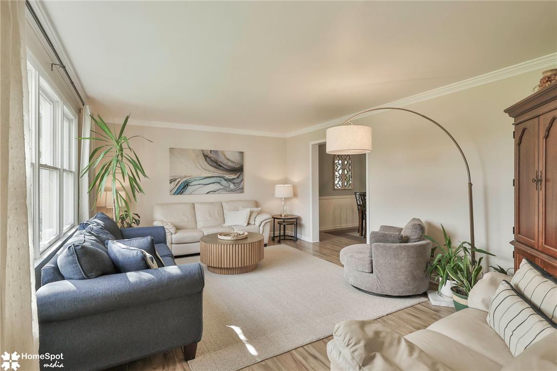 6413 Manzanita Drive