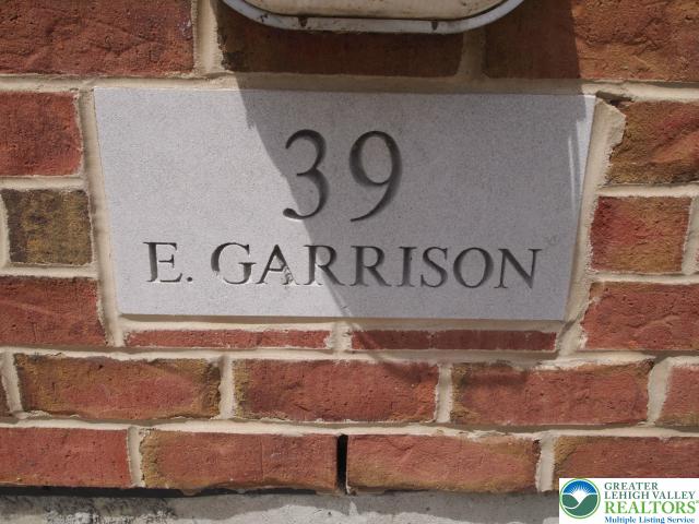 39 Garrison Street