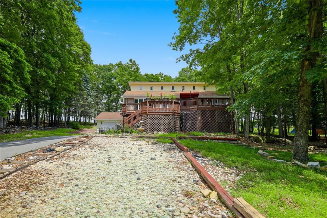 17 Basswood Court