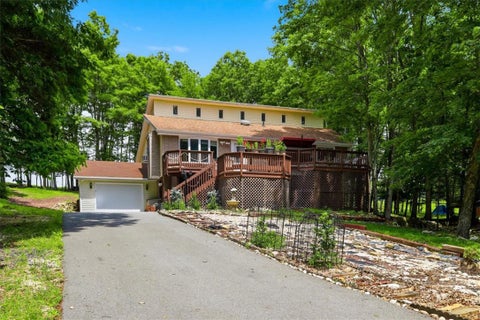 Photo for 17 Basswood Court