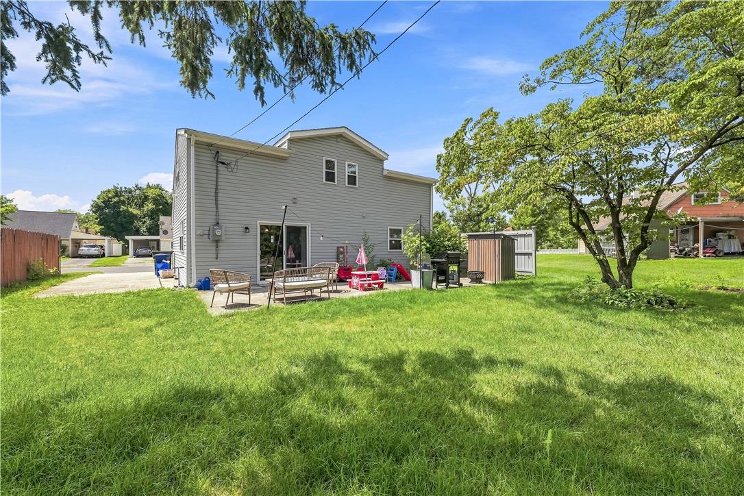 1322 W Rosemont Drive