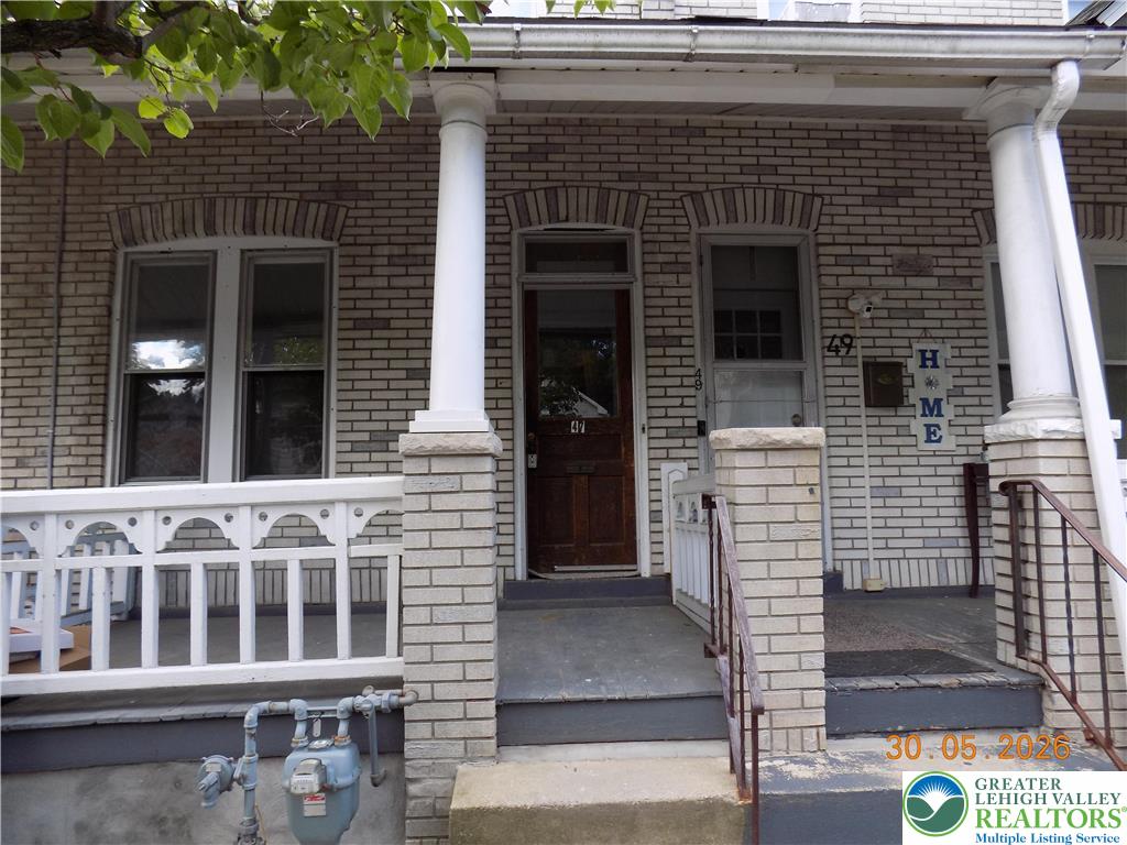 47 W Goepp Street