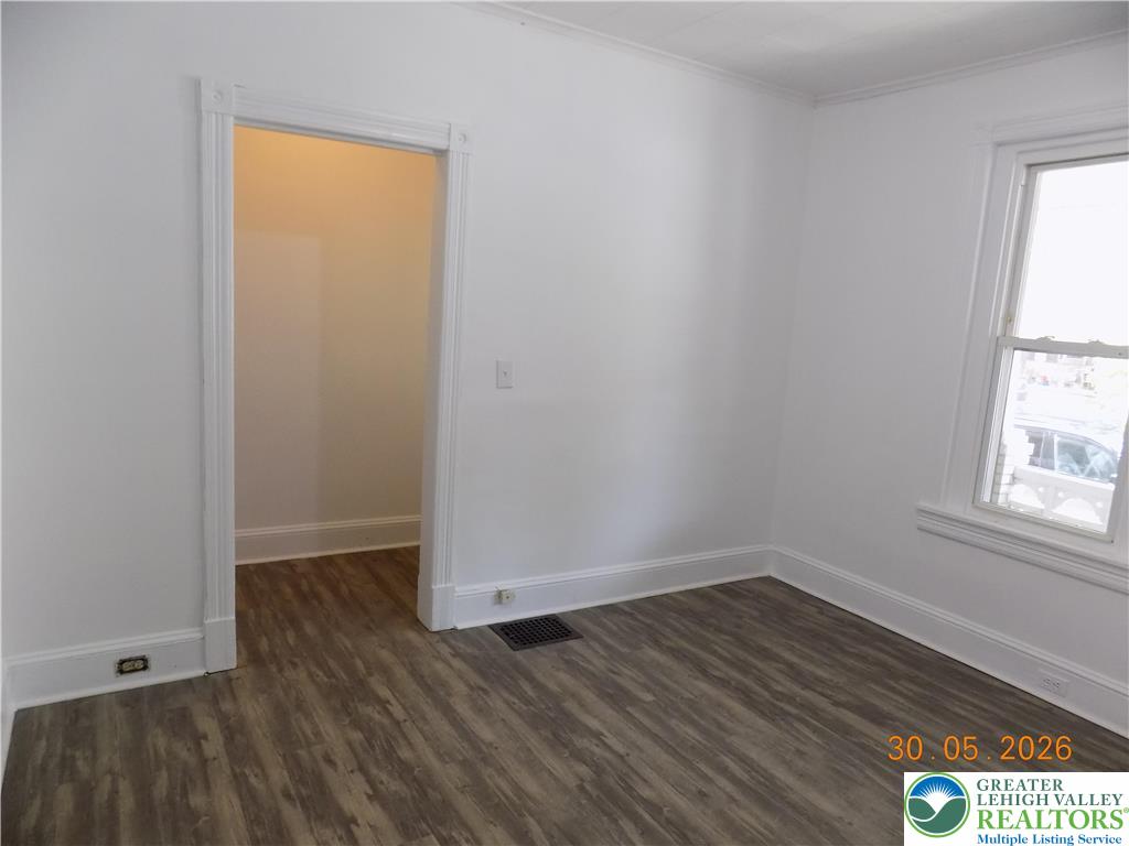 47 W Goepp Street