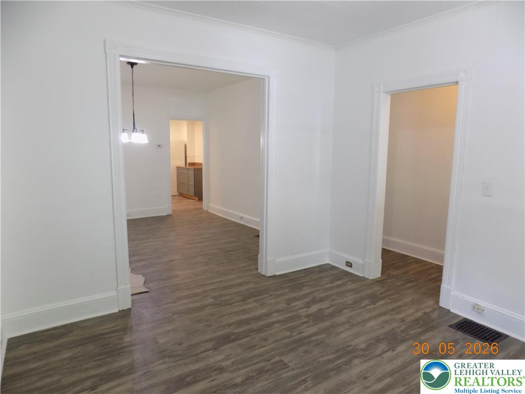 47 W Goepp Street