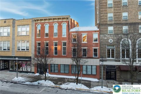 Photo of 109 S Centre Street #3, Pottsville, PA 17901 (MLS # 771811)