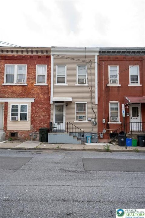 Photo of 754 E 5th Street, Bethlehem, PA 18015 (MLS # 764283) Photo of 754 E 5th Street, Bethlehem, PA 18015 (MLS # 764283)