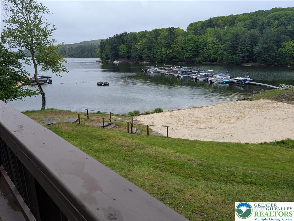 763764 Mount Snow Circle