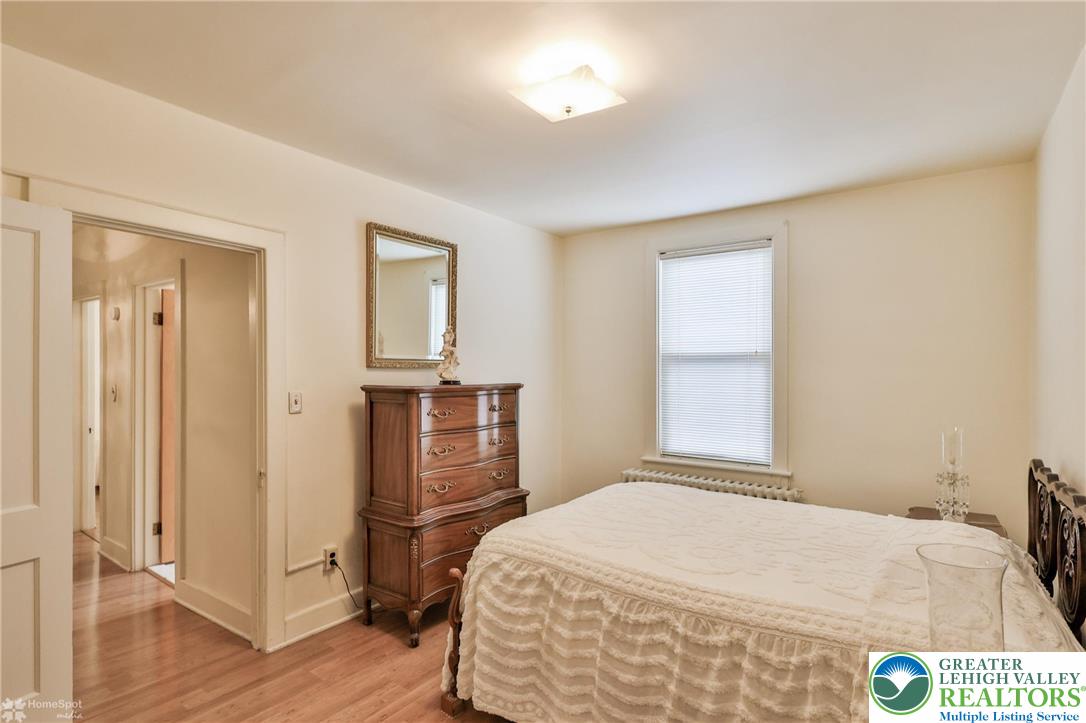 Wilson Boro, Pennsylvania 18042, United States, 3 Bedrooms Bedrooms, ,1 BathroomBathrooms,Residential,Pending,201942