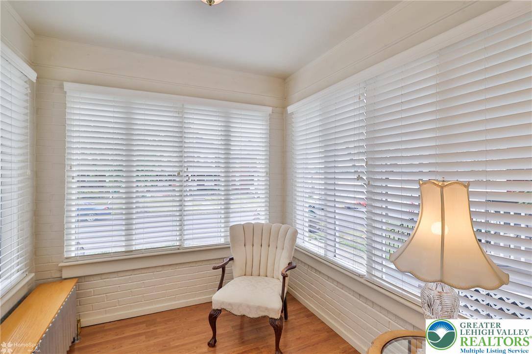 Wilson Boro, Pennsylvania 18042, United States, 3 Bedrooms Bedrooms, ,1 BathroomBathrooms,Residential,Pending,201942