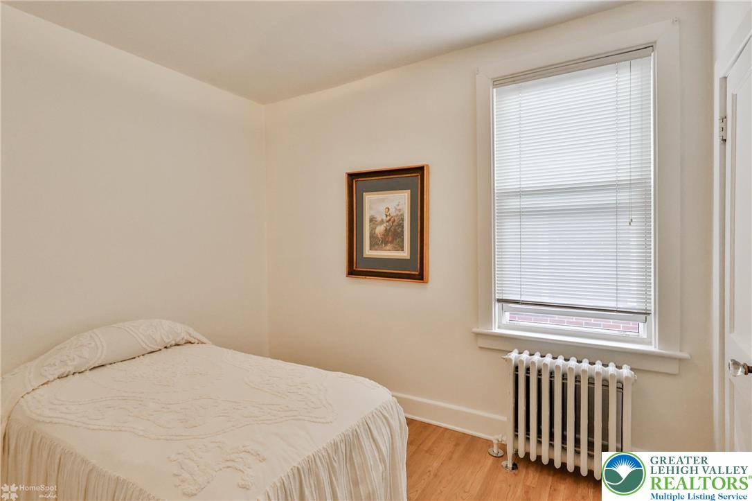 Wilson Boro, Pennsylvania 18042, United States, 3 Bedrooms Bedrooms, ,1 BathroomBathrooms,Residential,Pending,201942