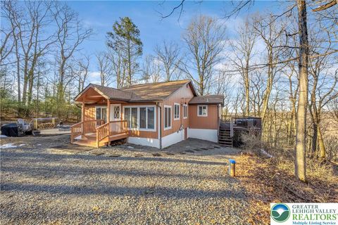 Homes For Sale - 3493 Farview Drive<br/> Monroe County, East Stroudsburg, PA 18302