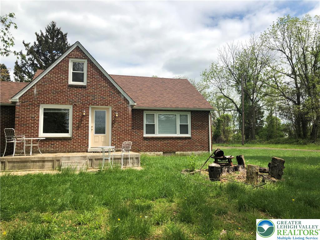 Lower Saucon Twp, Pennsylvania, 18015, United States, 2 Bedrooms Bedrooms, ,1 BathroomBathrooms,Residential,Active,2000201