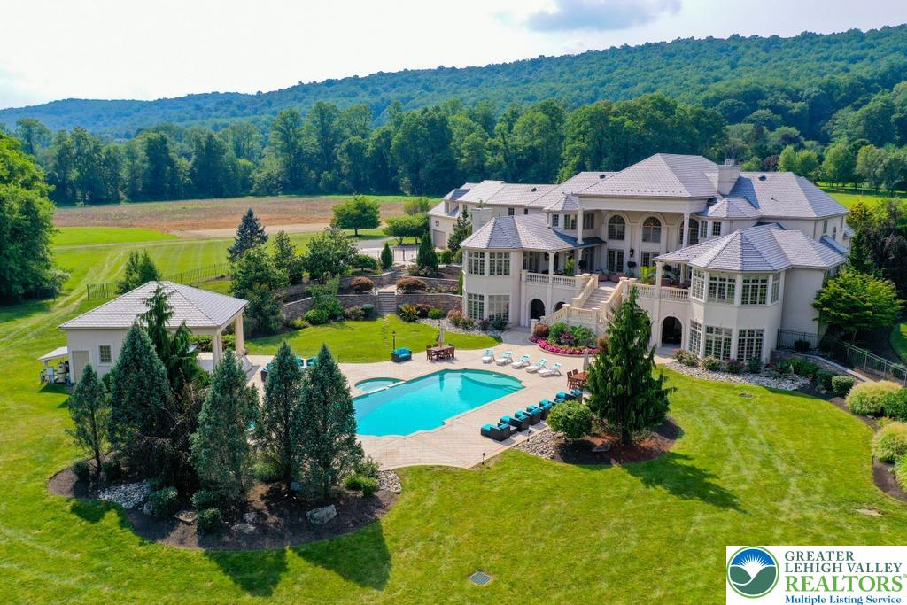 Upper Saucon Twp, Pennsylvania, 18034, United States, 6 Bedrooms Bedrooms, ,12 BathroomsBathrooms,Residential,Active,1885031