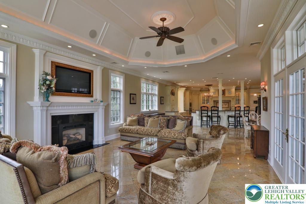 Upper Saucon Twp, Pennsylvania, 18034, United States, 6 Bedrooms Bedrooms, ,12 BathroomsBathrooms,Residential,Active,1885031