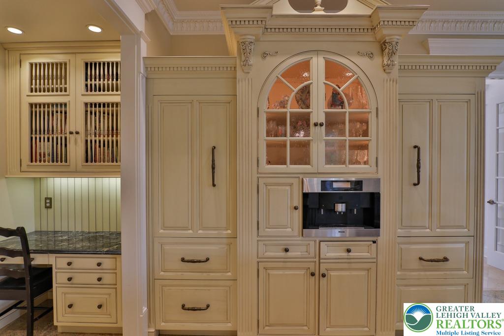 Upper Saucon Twp, Pennsylvania, 18034, United States, 6 Bedrooms Bedrooms, ,12 BathroomsBathrooms,Residential,Active,1885031