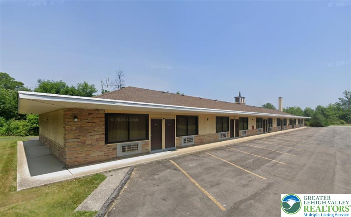1058 Hausman Road