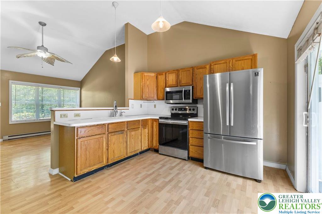 Penn Forest Twp, Pennsylvania 18229, United States, 2 Bedrooms Bedrooms, ,2 BathroomsBathrooms,Residential,Active,205159