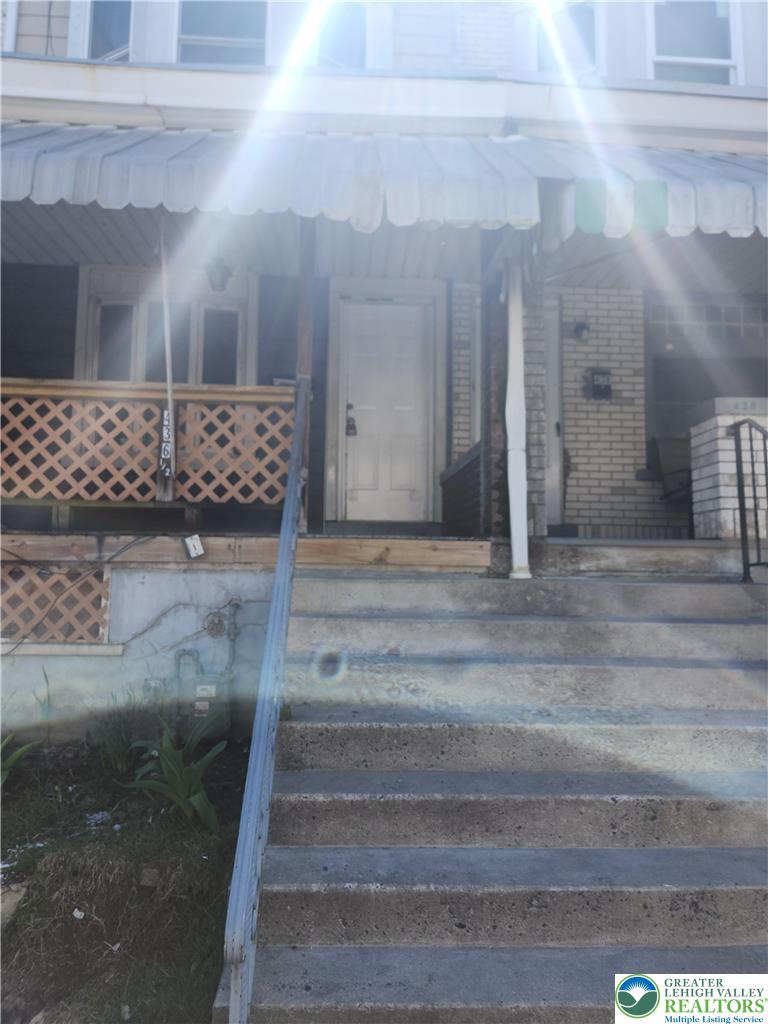 436 W Greenleaf Street