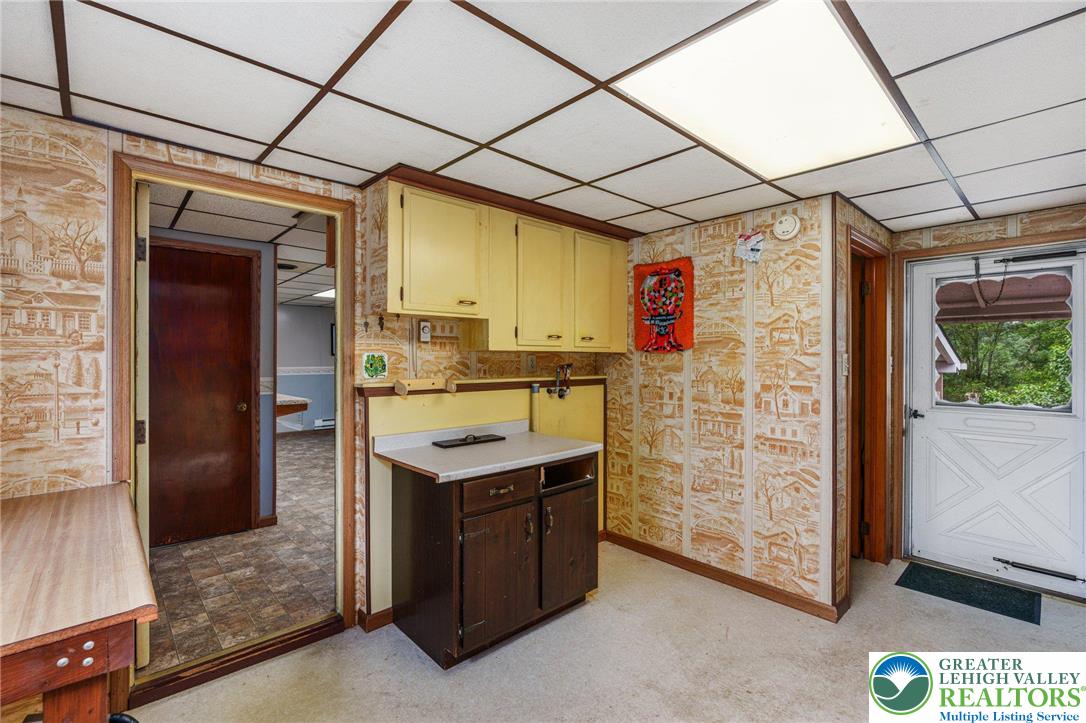 North Whitehall Twp, Pennsylvania 18078, United States, 3 Bedrooms Bedrooms, ,1 BathroomBathrooms,Residential,Active,167861