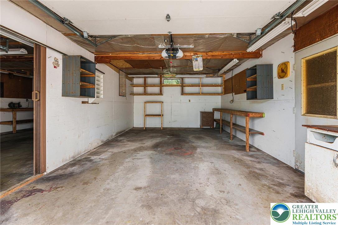 North Whitehall Twp, Pennsylvania 18078, United States, 3 Bedrooms Bedrooms, ,1 BathroomBathrooms,Residential,Active,167861