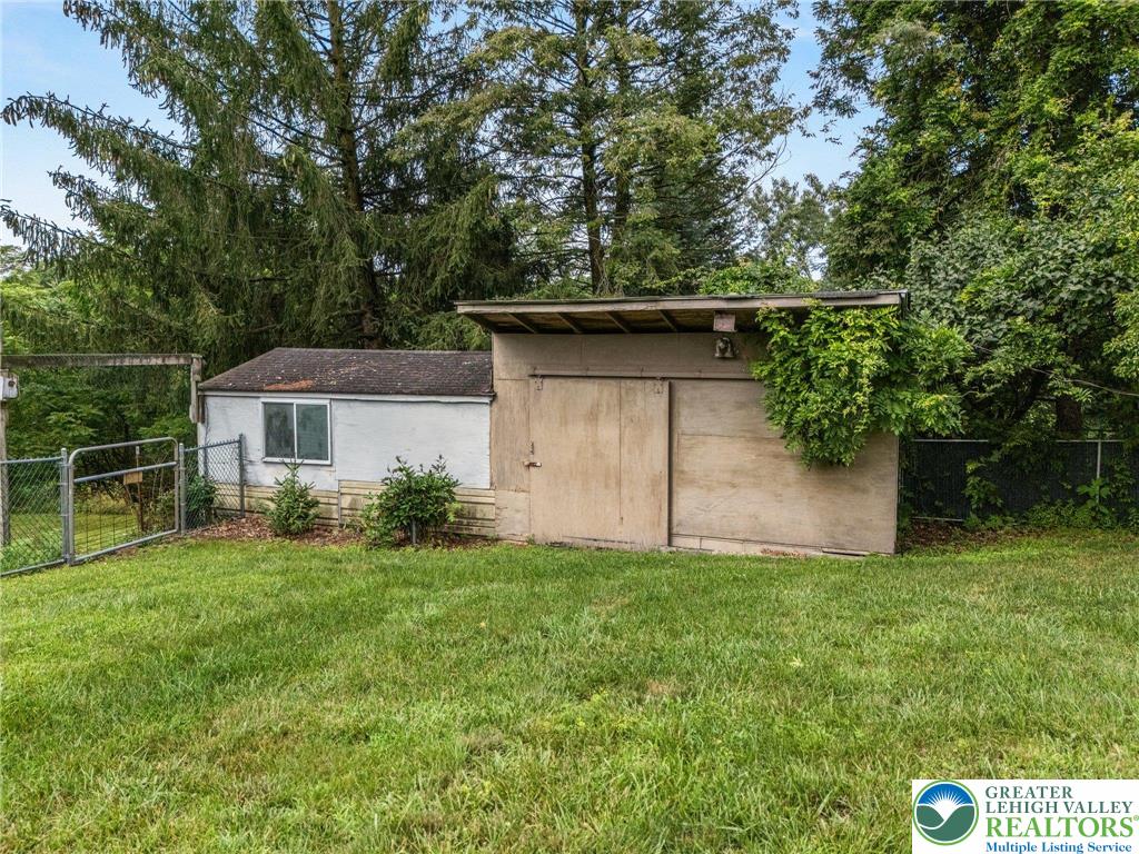 North Whitehall Twp, Pennsylvania 18078, United States, 3 Bedrooms Bedrooms, ,1 BathroomBathrooms,Residential,Active,167861