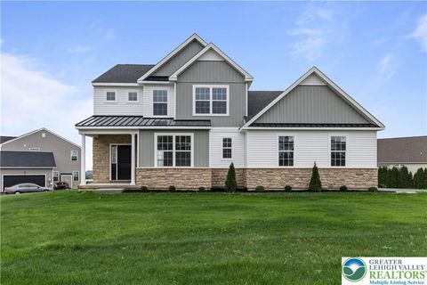 Photo of 4780 Farrcroft Drive #113, Forks Twp, PA 18040 (MLS # 763863) Photo of 4780 Farrcroft Drive #113, Forks Twp, PA 18040 (MLS # 763863)