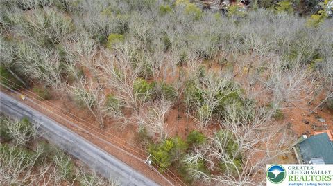 Photo of Clubhouse Drive E #2, Middle Smithfield Twp, PA 18302 (MLS # 772768)