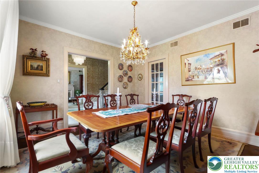 Allentown City, Pennsylvania 18104, United States, 5 Bedrooms Bedrooms, ,4 BathroomsBathrooms,Residential,Active,154280