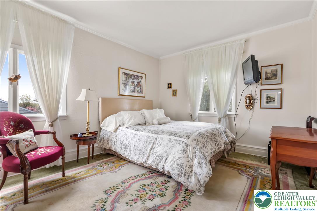 Allentown City, Pennsylvania 18104, United States, 5 Bedrooms Bedrooms, ,4 BathroomsBathrooms,Residential,Active,154280