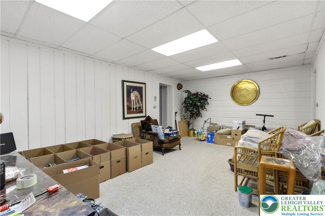 Allentown City, Pennsylvania 18104, United States, 5 Bedrooms Bedrooms, ,4 BathroomsBathrooms,Residential,Active,154280