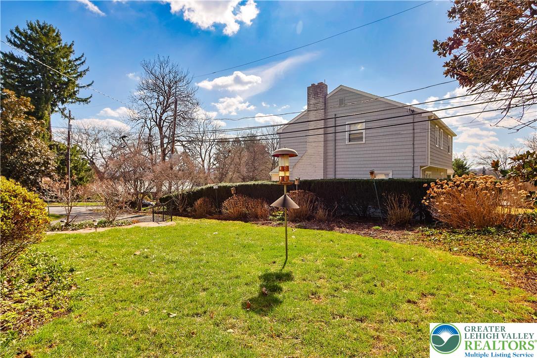 Allentown City, Pennsylvania 18104, United States, 5 Bedrooms Bedrooms, ,4 BathroomsBathrooms,Residential,Active,154280