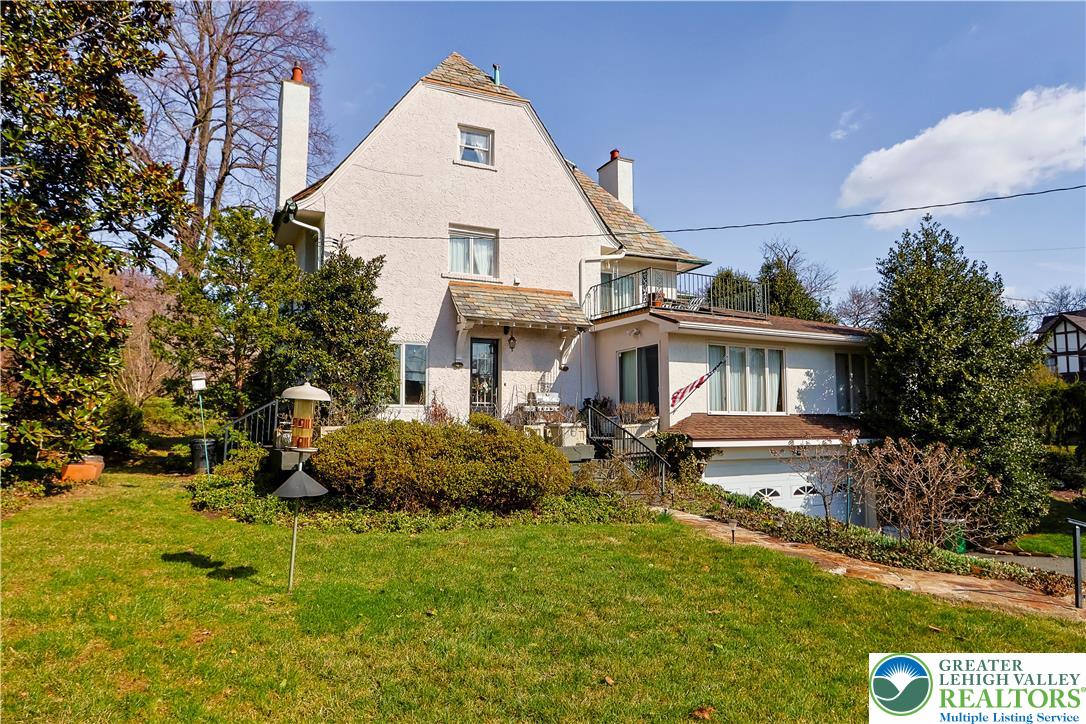 Allentown City, Pennsylvania 18104, United States, 5 Bedrooms Bedrooms, ,4 BathroomsBathrooms,Residential,Active,154280