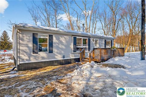 Photo of 8337 Chestnut Hill Church Road, Lower Milford Twp, PA 18036 (MLS # 771905)