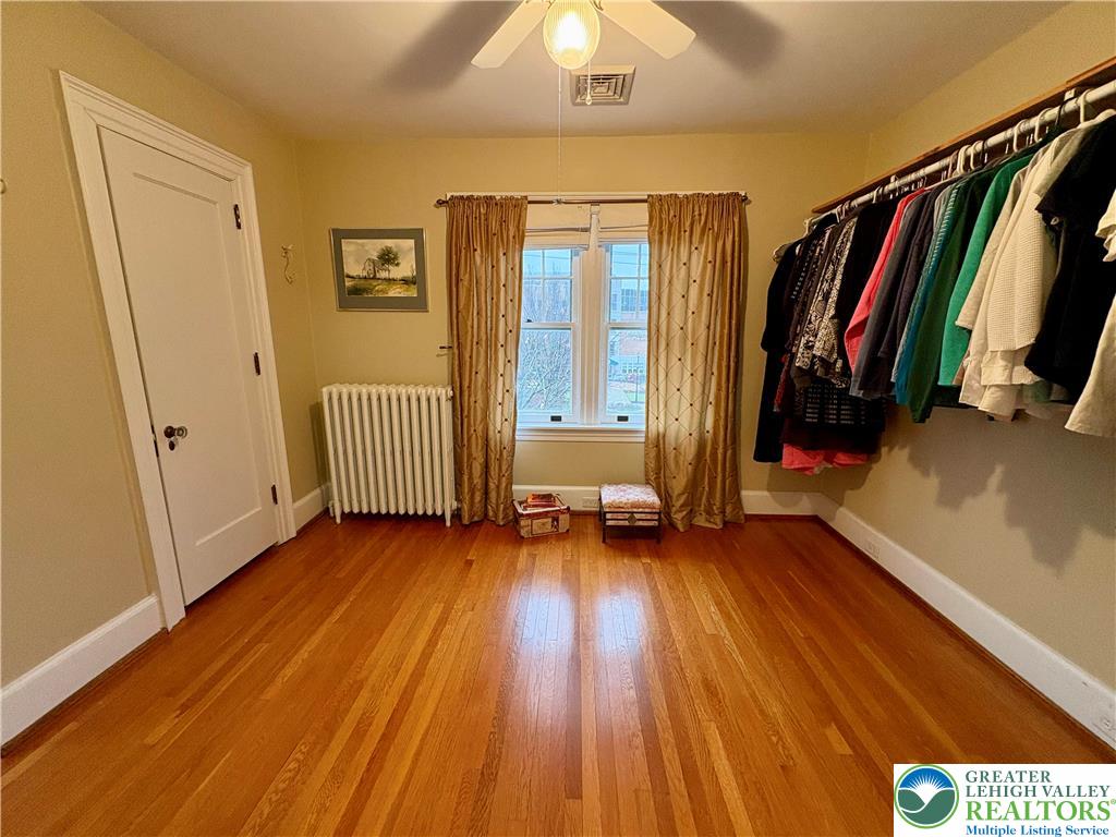 Allentown City, Pennsylvania 18104, United States, 4 Bedrooms Bedrooms, ,3 BathroomsBathrooms,Residential,Active,249519