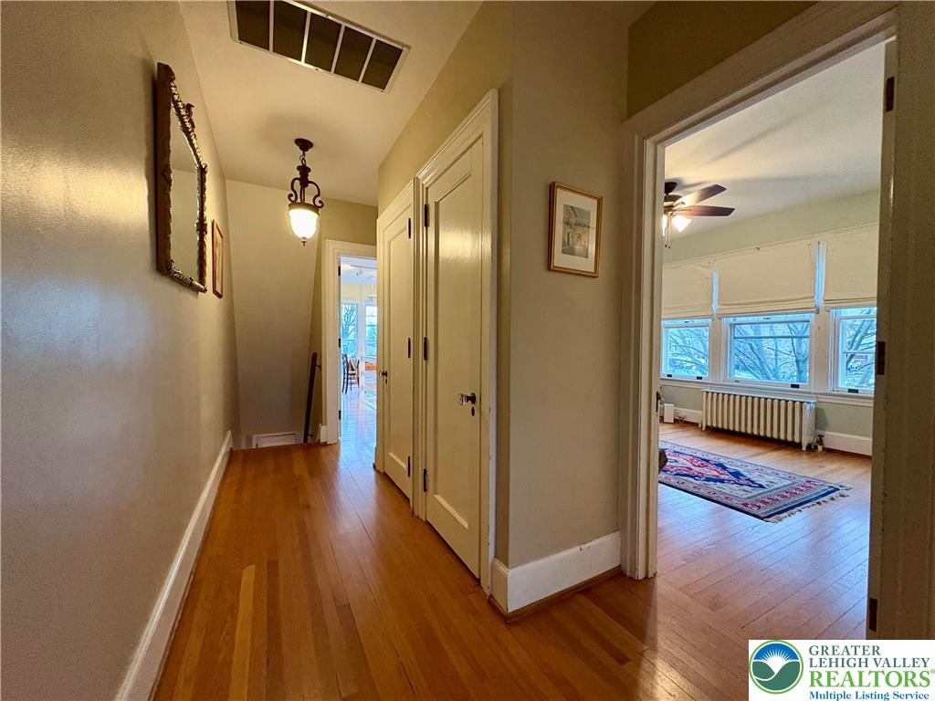 Allentown City, Pennsylvania 18104, United States, 4 Bedrooms Bedrooms, ,3 BathroomsBathrooms,Residential,Active,249519