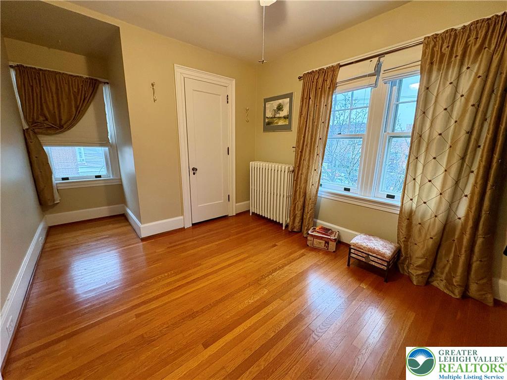 Allentown City, Pennsylvania 18104, United States, 4 Bedrooms Bedrooms, ,3 BathroomsBathrooms,Residential,Active,249519