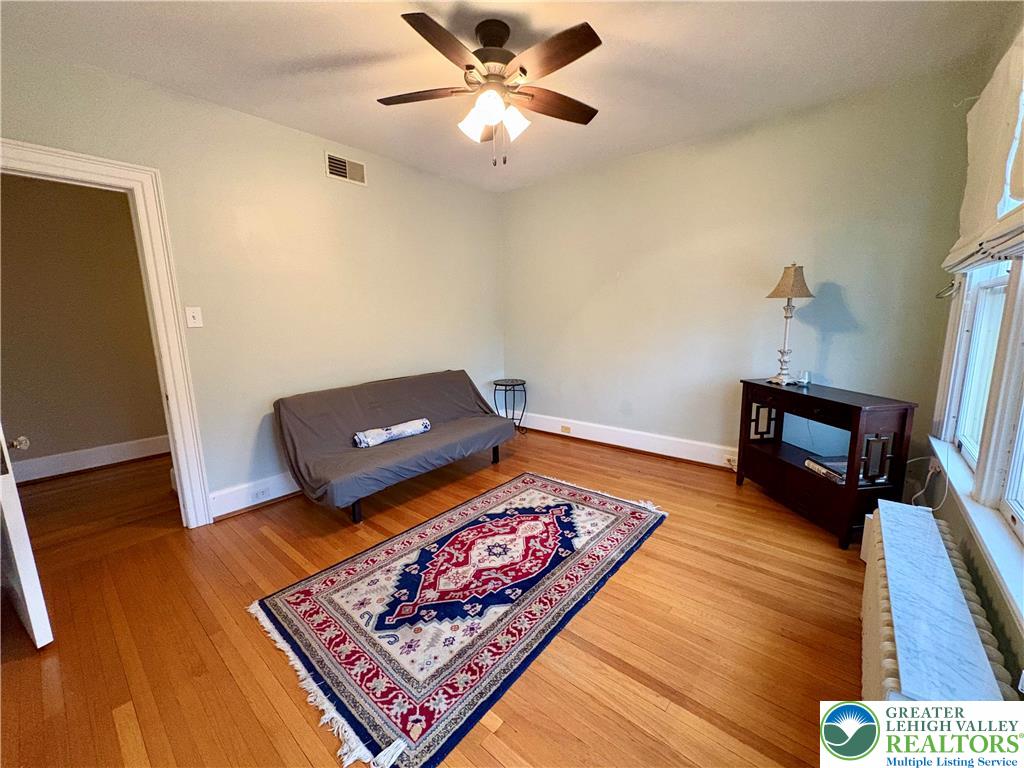 Allentown City, Pennsylvania 18104, United States, 4 Bedrooms Bedrooms, ,3 BathroomsBathrooms,Residential,Active,249519