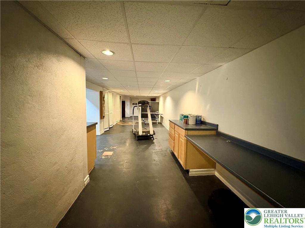 Allentown City, Pennsylvania 18104, United States, 4 Bedrooms Bedrooms, ,3 BathroomsBathrooms,Residential,Active,249519