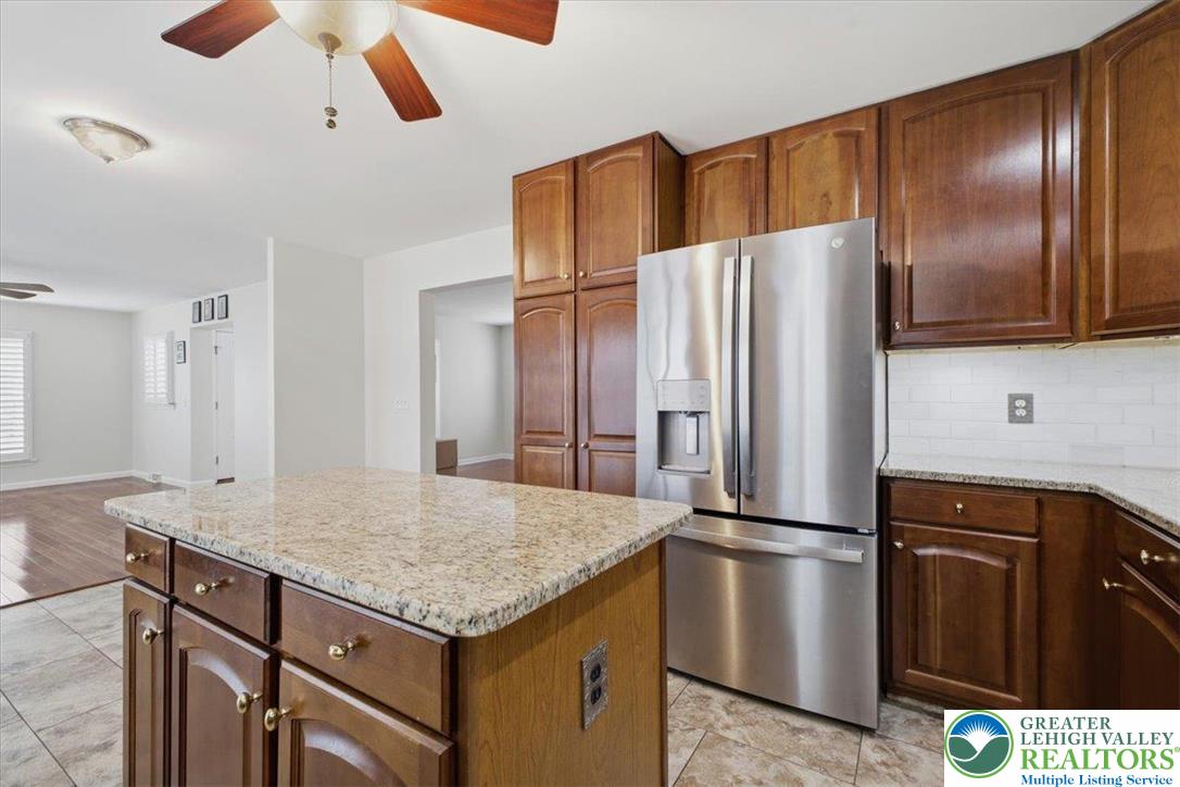 Forks Twp, Pennsylvania 18040, United States, 2 Bedrooms Bedrooms, ,2 BathroomsBathrooms,Residential,Active,248826