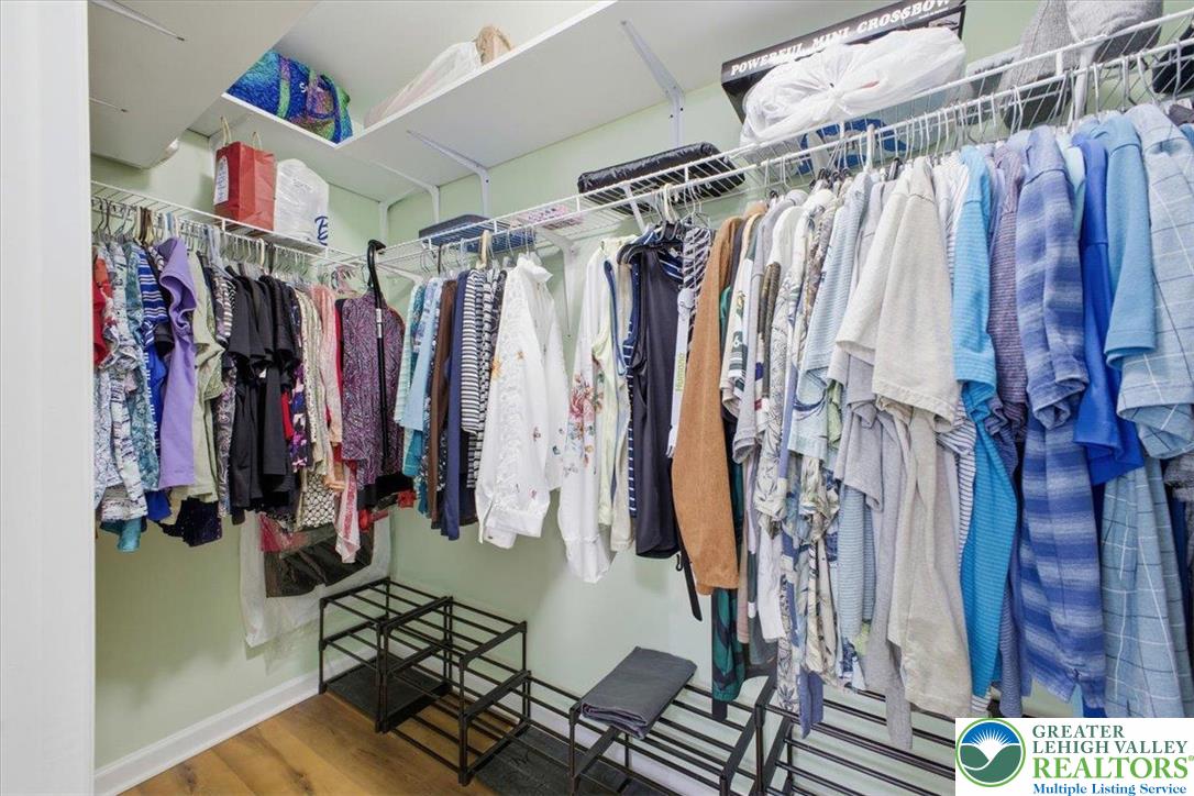 Forks Twp, Pennsylvania 18040, United States, 2 Bedrooms Bedrooms, ,2 BathroomsBathrooms,Residential,Active,248826