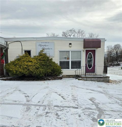 Photo of 106 N Franklin Street, Plainfield Twp, PA 18072 (MLS # 774285)