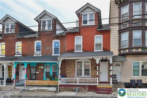 Photo of 1138 W Maple Street, Allentown, PA 18102 (MLS # 762276) Photo of 1138 W Maple Street, Allentown, PA 18102 (MLS # 762276)
