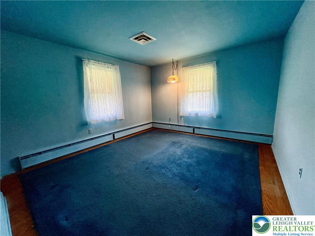 Emmaus Boro, Pennsylvania 18049, United States, 3 Bedrooms Bedrooms, ,2 BathroomsBathrooms,Residential,Active,160559