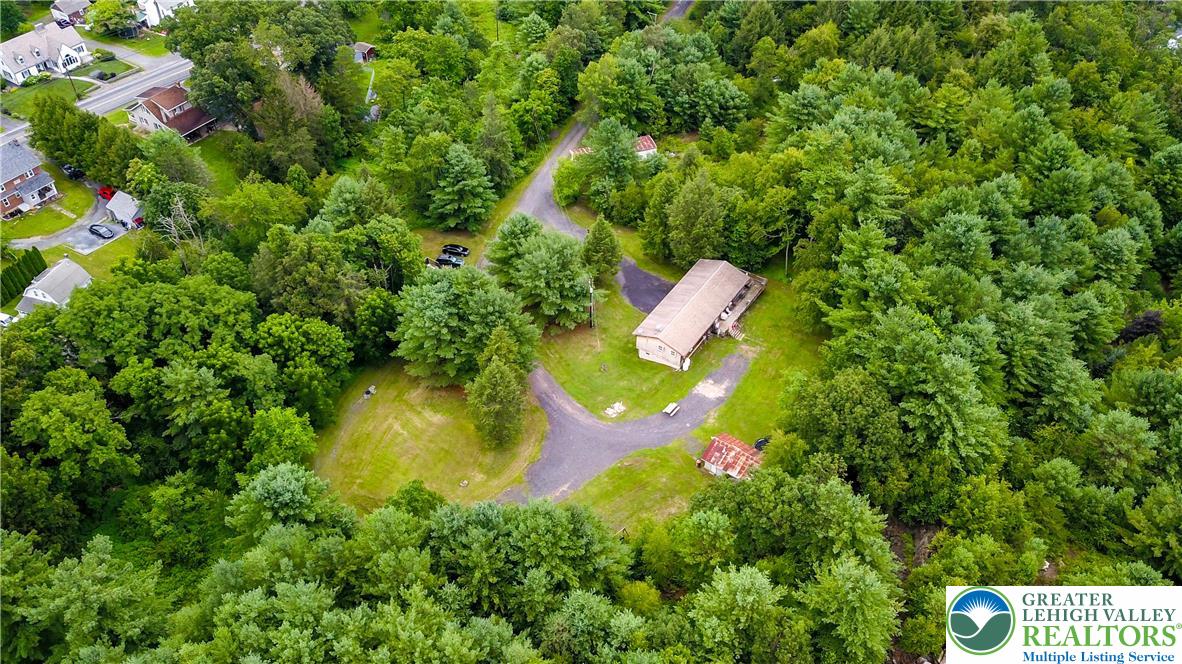 Lower Towamensing Tp, Pennsylvania 18071, United States, 3 Bedrooms Bedrooms, ,2 BathroomsBathrooms,Residential,Active,179507