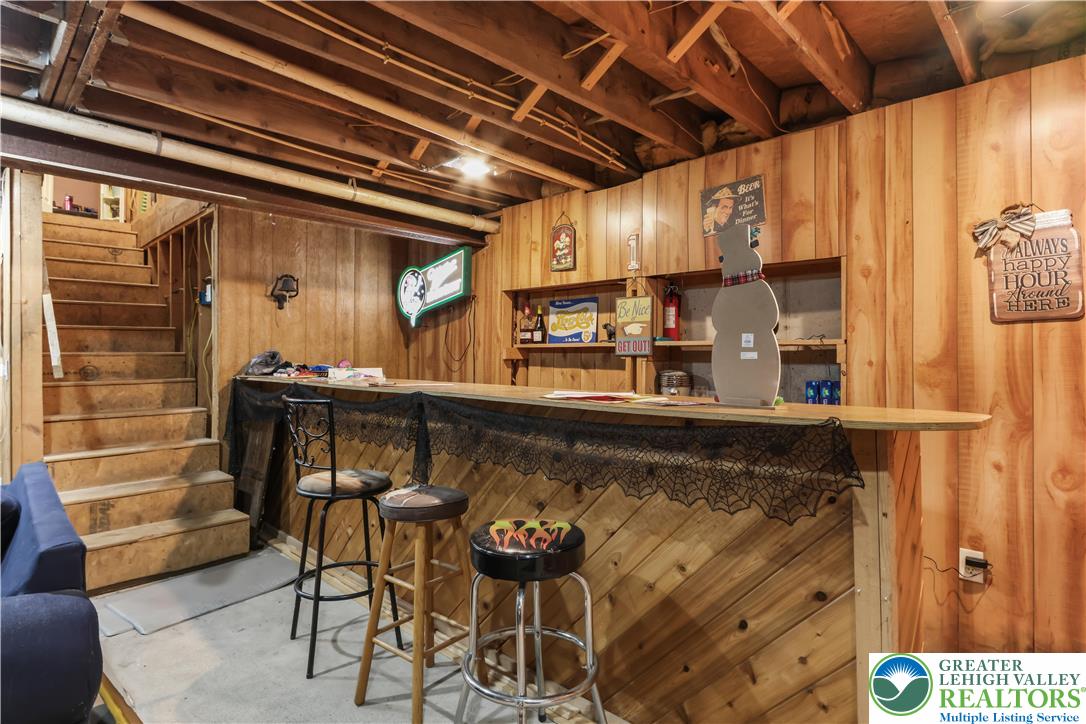 Lower Towamensing Tp, Pennsylvania 18071, United States, 3 Bedrooms Bedrooms, ,2 BathroomsBathrooms,Residential,Active,179507