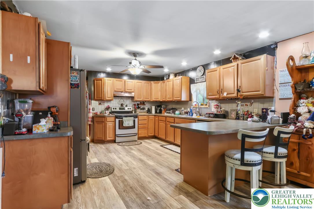 Lower Towamensing Tp, Pennsylvania 18071, United States, 3 Bedrooms Bedrooms, ,2 BathroomsBathrooms,Residential,Active,179507