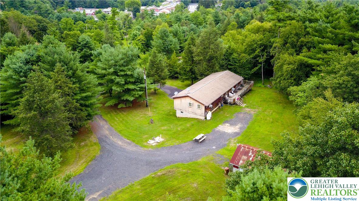 Lower Towamensing Tp, Pennsylvania 18071, United States, 3 Bedrooms Bedrooms, ,2 BathroomsBathrooms,Residential,Active,179507